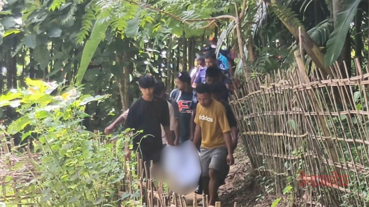 খাগড়াছড়িতে নিজ ঘর থেকে নারীর মরদেহ উদ্ধার